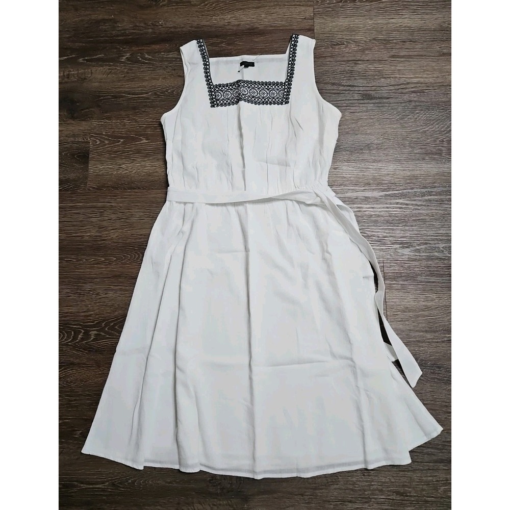 Talbots White Cotton Gauze Square Neck Embroidered Belted‎ Dress Size 4 - Picture 3 of 12